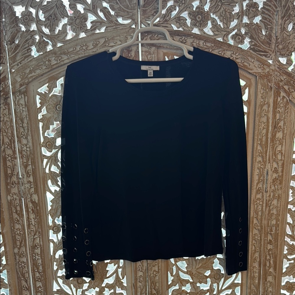 Black Long Sleeve Top with grommet  Detail